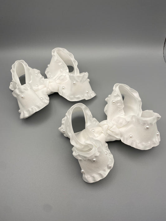 Ruffle pearl piggy set