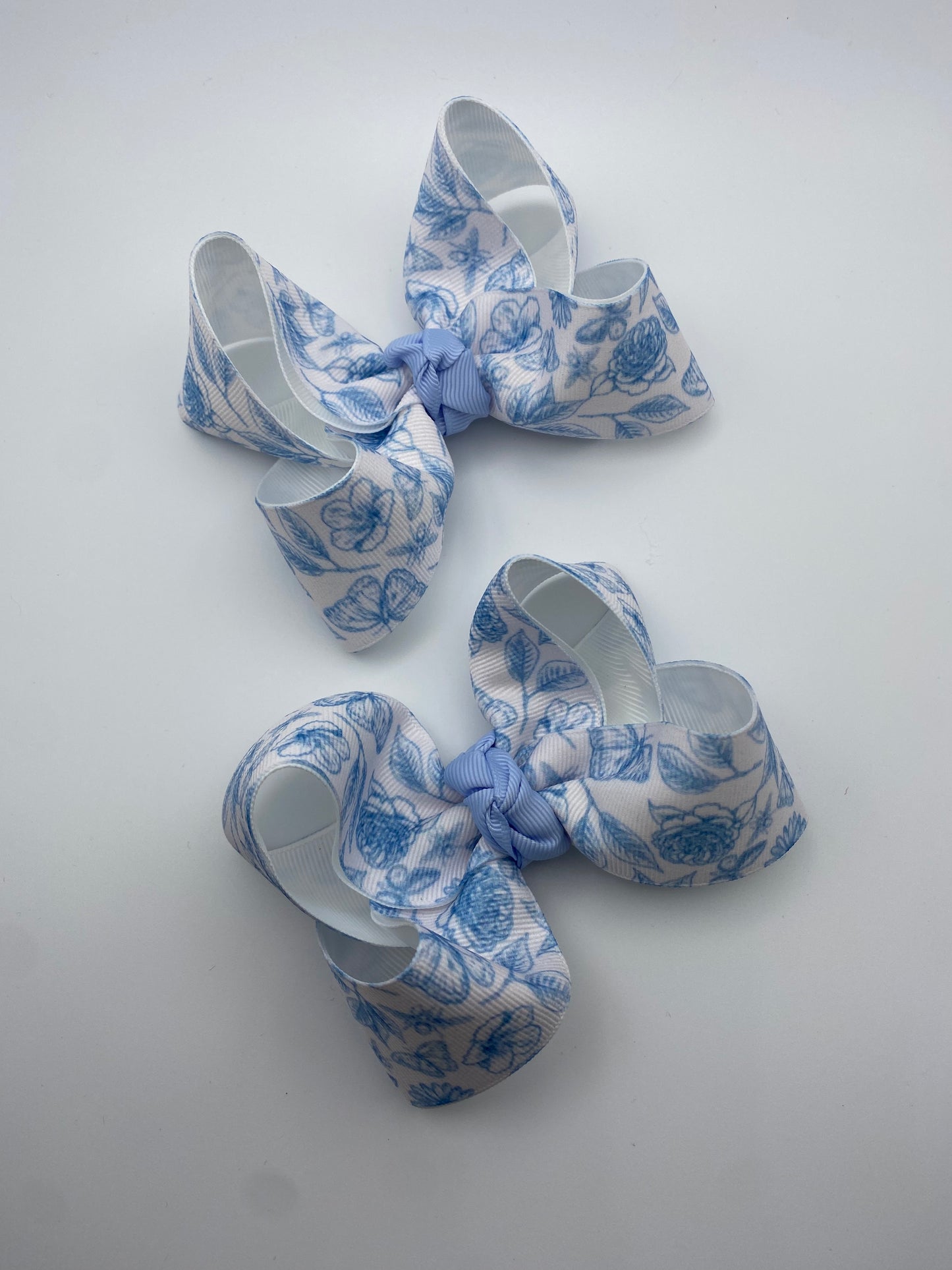 Toile Butterfly Piggies