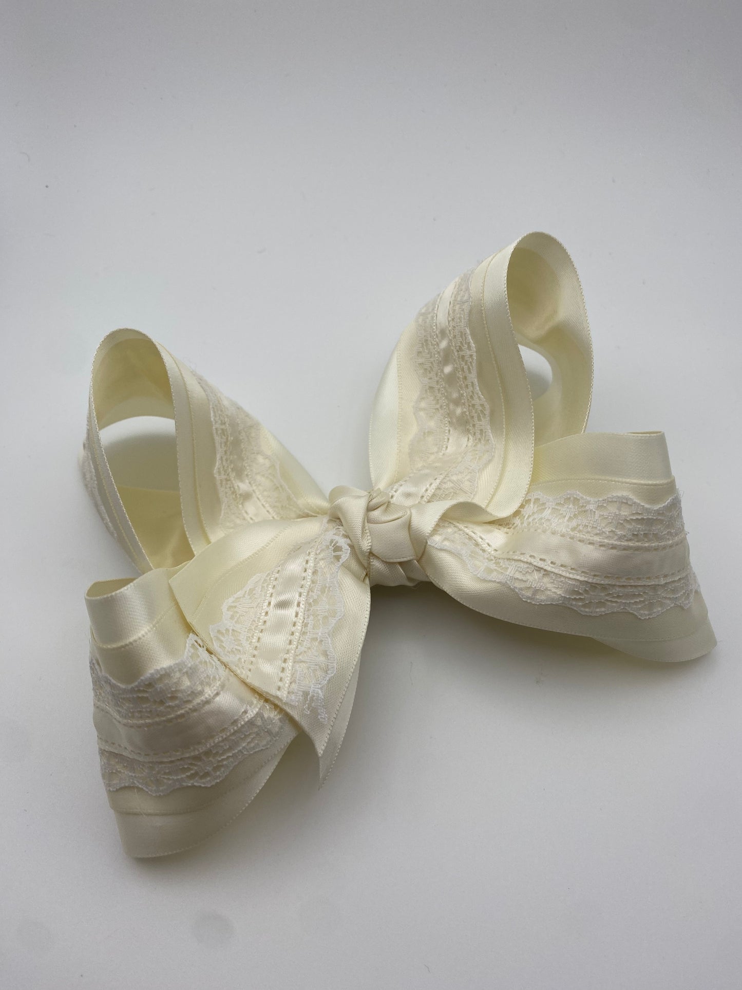 Satin Lace Antique White